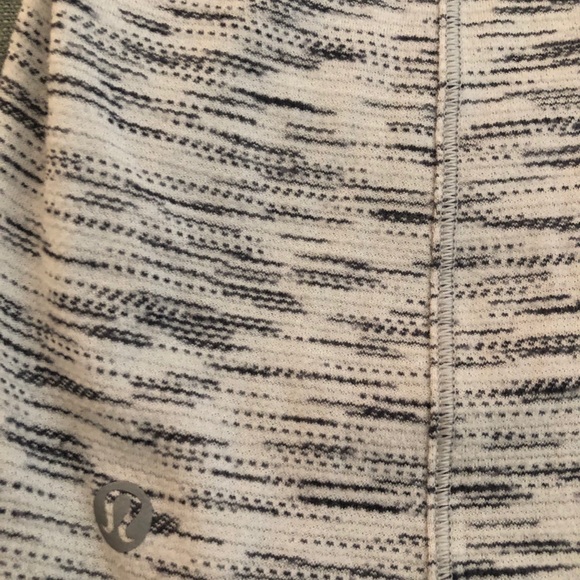 Lululemon Gray/white Razorback Tank - Picture 3 of 4